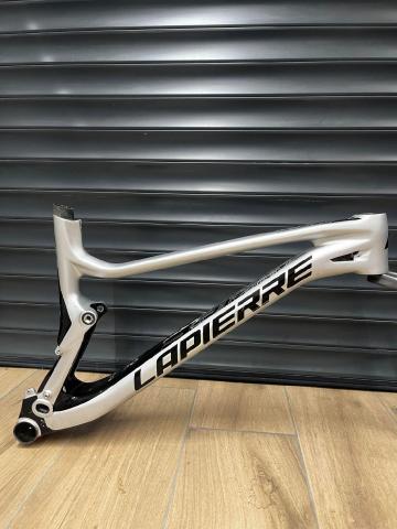 FRONT TRIANGLE LAPIERRE SPICY GREY/BLACK USED